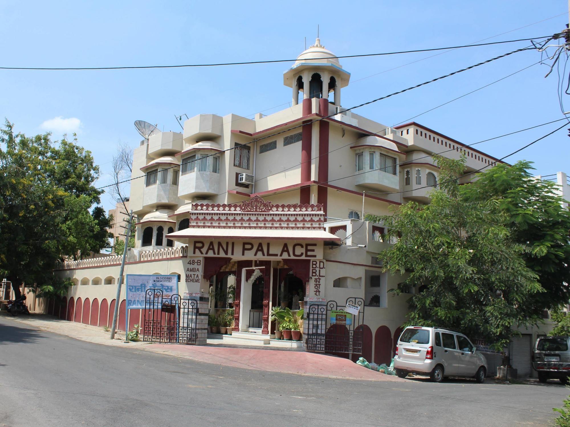 Hotel Rani Palace At Lake Fatehsagar Udajpur Exteriér fotografie